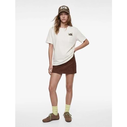 Cep Detaylı Bisiklet Yaka Kedi Nakışlı Oversize Tişört 6SAL10131IK