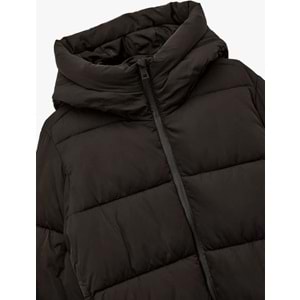 Kadın Giyim Fermuarlı Uzun Kollu Su İtici Kapüşonlu Oversize Şişme Mont - KOTON - 6WAK00220EW - KAHVERENGİ - 34