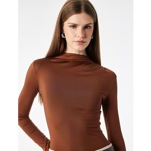 Drape Detaylı Hafif Dik Yaka Bodysuit 7WAK80008EK - KOTON - KAHVERENGİ - S