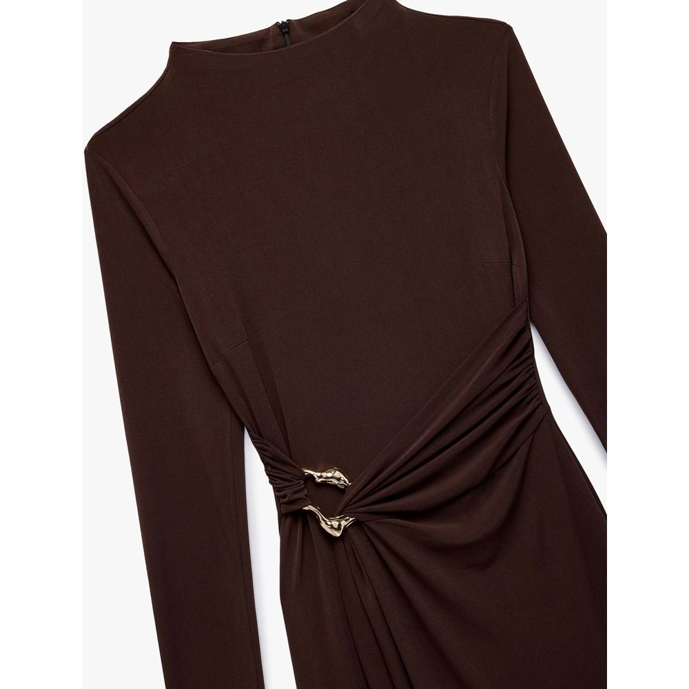 Metal Aksesuarlı Slim Fit Maxi Elbise 7WAK80008FK - KOTON - KAHVERENGİ - XS
