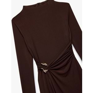 Metal Aksesuarlı Slim Fit Maxi Elbise 7WAK80008FK - KOTON - KAHVERENGİ - XS