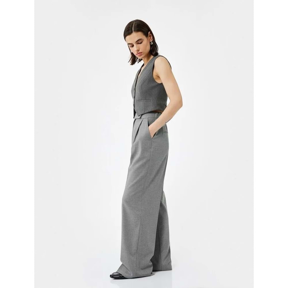 Kadın Giyim Cepli Pile Detaylı Yüksek Bel Geniş Paça Baggy Kumaş Pantolon - KOTON - 6WAK40033UW - GRİ - 34