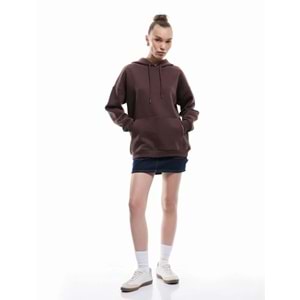 Kadın Giyim Üç İplik Şardonlu Kanguru Cepli Basic Kapüşonlu Sweatshirt - KOTON - 6WAL10224IK - KAHVERENGİ - S