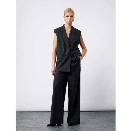 Kadın Giyim Cepli Pile Detaylı Yüksek Bel Kumaş Palazzo Pantolon