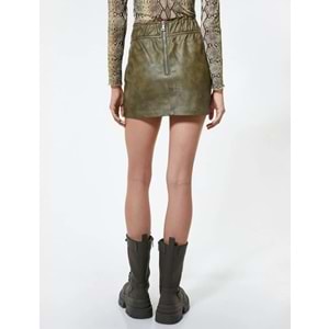 Deri Görünümlü Etek Mini Kemer Detaylı Kargo Cepli - KOTON - 4WAK70022EW - HAKİ - 42