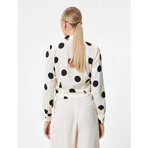 Puantiyeli Bluz Anvelop Aksesuar Detaylı Uzun Kollu - KOTON - 4SAK60091UW - EKRU DESENLİ - 40