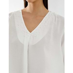 İncili Bluz V Yaka Uzun Kollu Viskon Dokulu - KOTON - 4SAK60133UW - KIRIK BEYAZ - 38