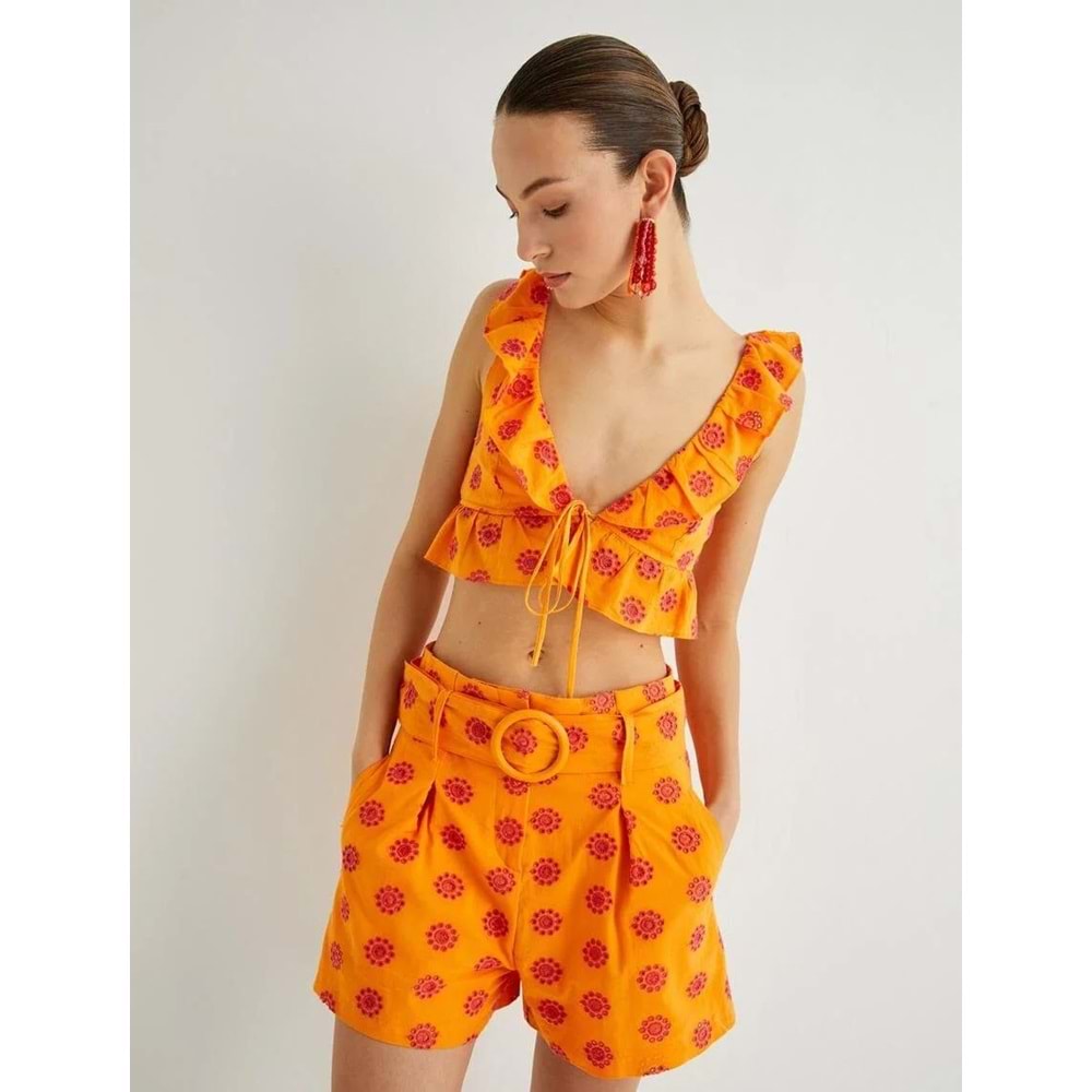 Koton X Sibil Çetinkaya - Kemerli İşlemeli Mini Şort - KOTON - 4SAK40472PW - PEMBE DESENLİ - 36