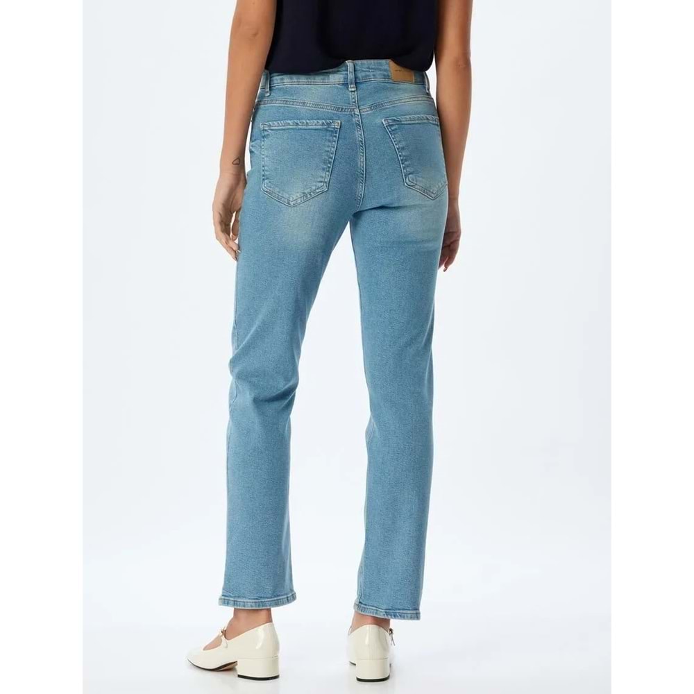 Slim Fit Kot Pantolon Düz Paça Normal Bel - KOTON - 5WAL40055MD - AÇIK İNDİGO - 25/32