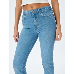Düz Paça Düğmeli Kot Pantolon - Slim Straight Fit Jean 5SAL40056MD