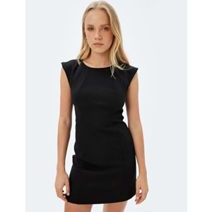 Yuvarlak Yaka Kolsuz Mini Elbise 5WAK80052UW