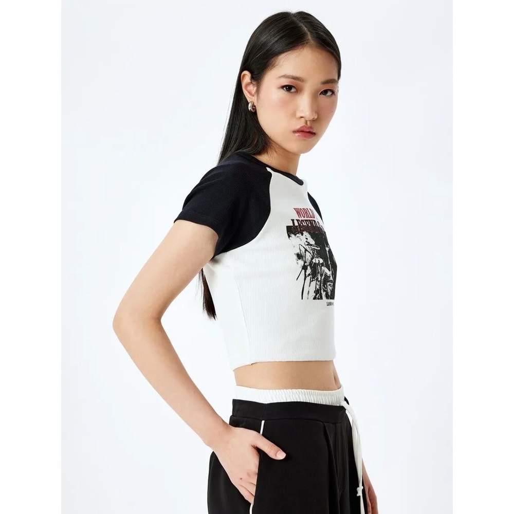 Baskılı Kısa Kollu Bisiklet Yaka Slim Fit Crop Tişört 5SAL10098IK - KOTON - EKRU - M