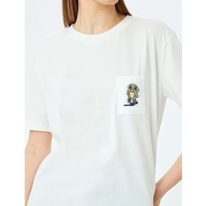 Cep Detaylı Nakışlı Kısa Kollu Bisiklet Yaka Tişört 5SAL10232IK