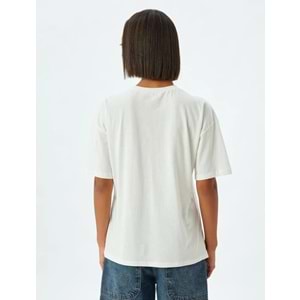 Oversize Tişört Slogan Baskılı Bisiklet Yaka Kısa Kollu Pamuklu 5SAL10234IK